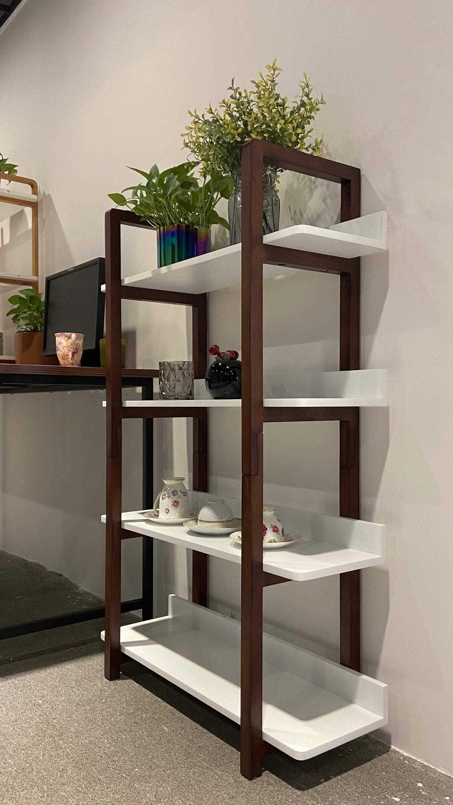 GLSCASA Multifuction Bookcase with Solid Wood Frame,Mix Color Plant Standing for Home Decro